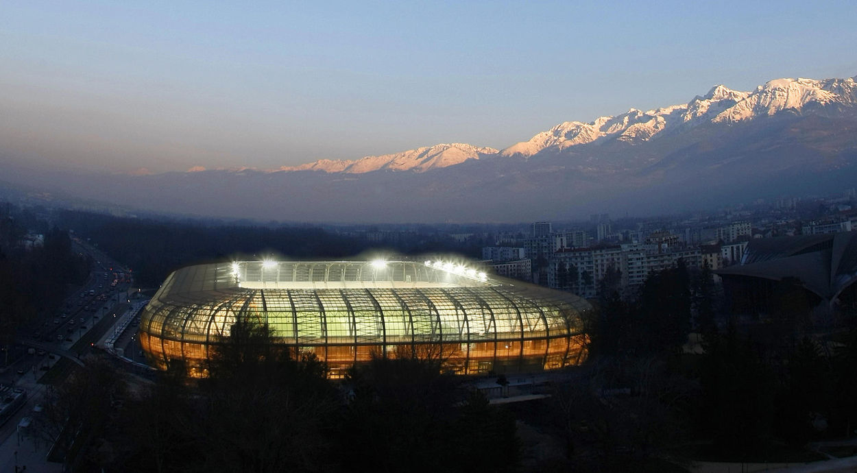 Grenoble : Une SCI familiale cède des murs commerciaux Quartier Stade des Alpes