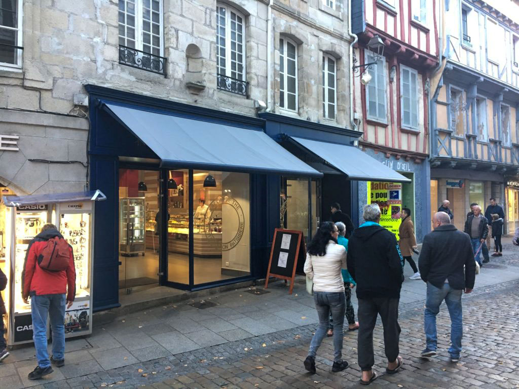 Quimper : Les murs de la Pâtisserie Le Meur changent de mains