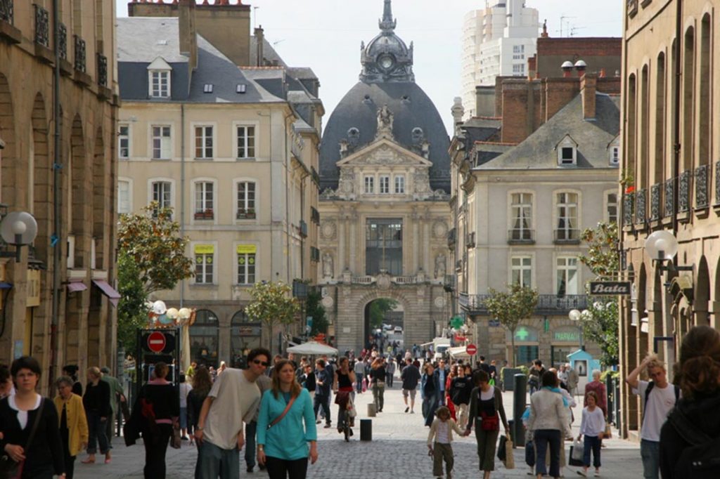 Rennes : Vente d’un pied d’immeuble avenue Henri Fréville