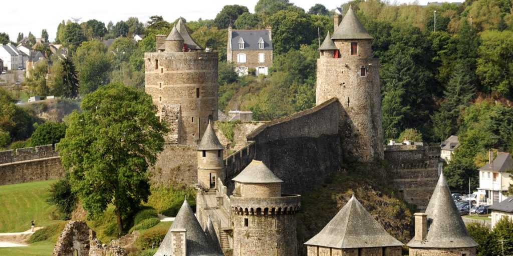 Fougères : Nous recherchons un foncier pour y implanter une micro-crèche