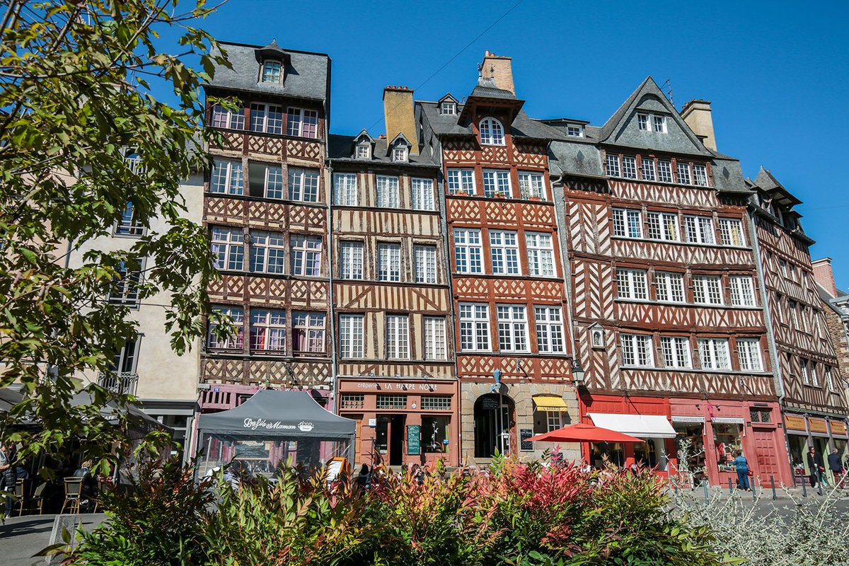 Rennes : Un investisseur privé s’offre un ensemble immobilier Place du Champ Jacquet
