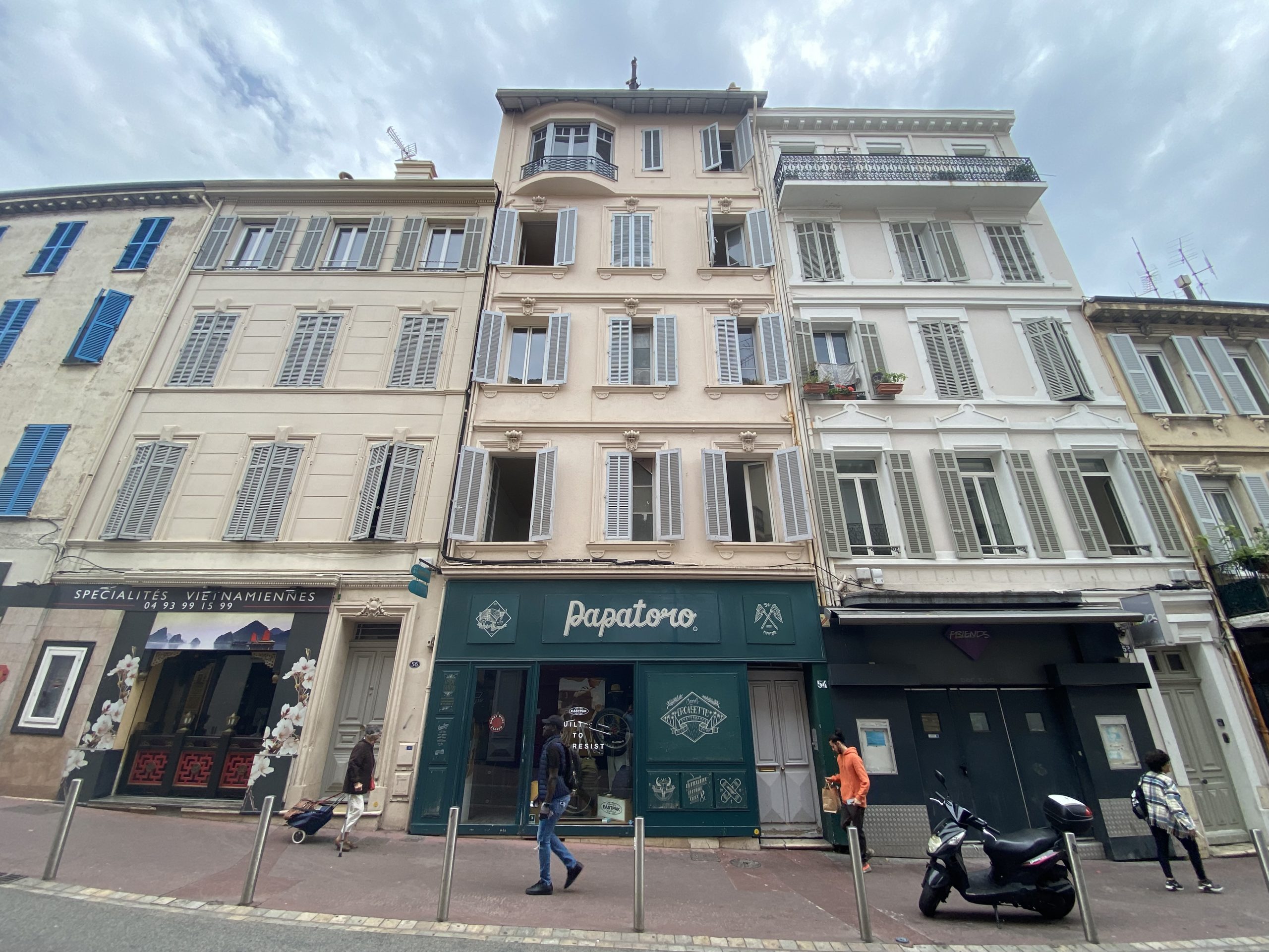 sale & leaseback