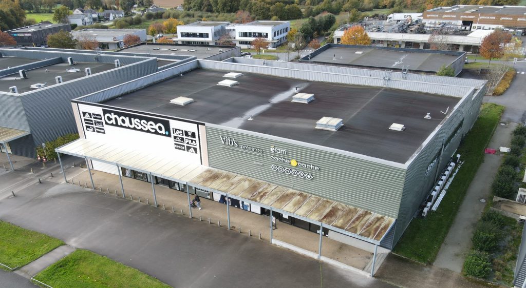 La Mézière / Vitré : Une foncière privée acquiert un portefeuille commercial de près de 4 700 m² en Bretagne