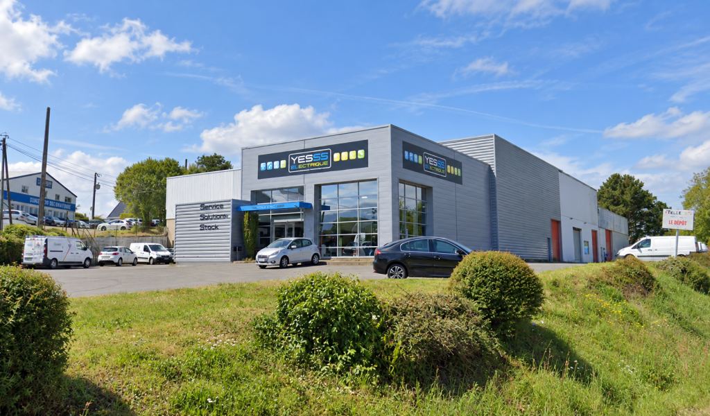 QUIMPER : Condate accompagne la cession d’un ensemble mixte activités/bureaux multi-locataires
